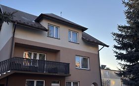 Apartamenty Uchnasta